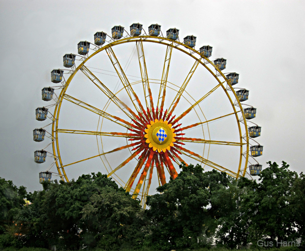 aw--Third Man Theme Ferris Wheel Vienna--_8353