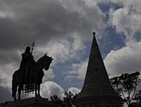 di--Horse Rider Silhouette Budapest--_3295