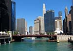 ap-Chicago River Buildings_1014