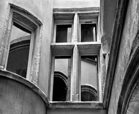 Curved Windows, Lyon, France 2012