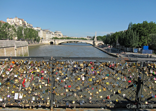 bs_Love Locks Bridge_2164