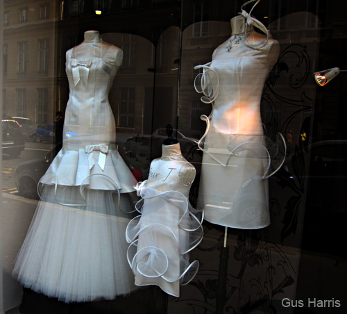 cq_Three White Dresses_1959