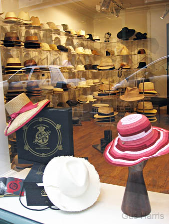 ag_Hat_Shop_9858