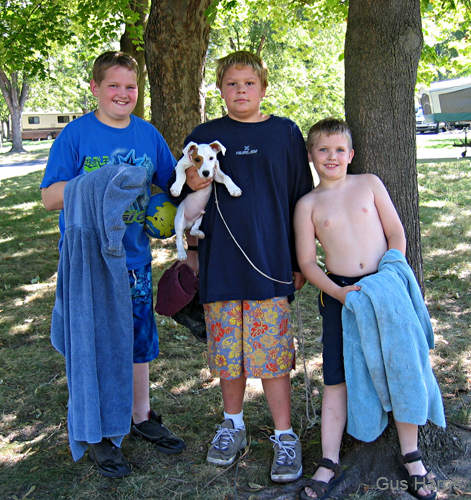 ei--Three Boys Lewiston Idaho Snake River_1666